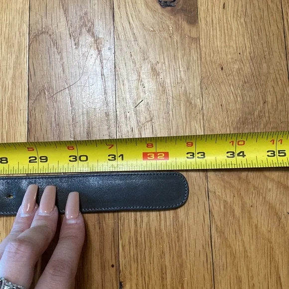 Salvatore Ferragamo women’s belt - Picture 9 of 10